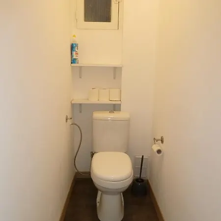 Les Floralies Apartman *